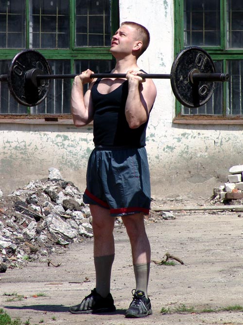 Неправильное 
удержание